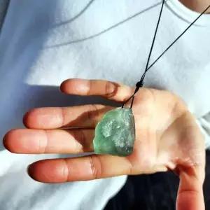[에이치플러스몰]원석 데일리 간편목걸이 천연 그린 스톤 액세서리