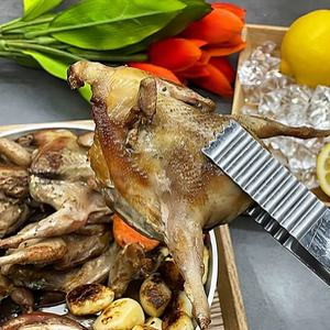 고기 구이 메추리 10마리