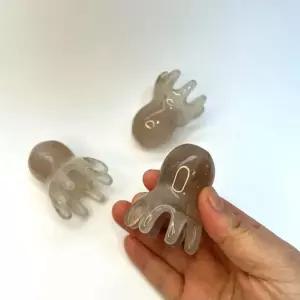 괄사 마사지기 휴대용 승모근 다용도 두피 괄사 지압기 바디 전신 손마사지기 실리콘 손바닥 문어형 관리