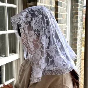 카톨릭 성당 장미 미사보