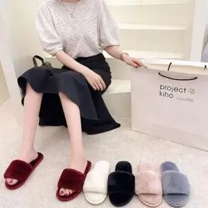 인기상품 겨울용 여성 보온 퍼 실내화 방한 털 슬리퍼 [WFLLKK9_260305]