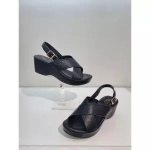 [하프클럽/에스콰이아]MARIO에스콰이아 여성 발편한 경량 통굽 샌들 굽6센치 PFDMSD791