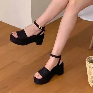 [에이치플러스몰]해외 여행 예쁜 스트랩 샌들 통굽 여성 여름 오픈 힐