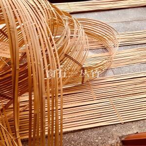 천연 대나무 직조 스트립 - 꽃꽂이 배경 벽 전시회 장소용 수제 유연한