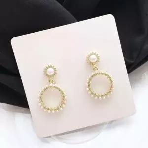 [셀러에이드]진주 큐빅 귀걸이 원형귀걸이 드롭 모임 여성