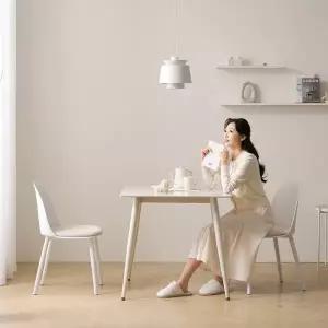 이즈 레니 세라믹 2인용 식탁 세트