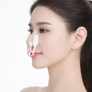 코 형태 교정 보조 기구 콧대 높이 조절 휜코 복코 개선 착용 클립 얼굴 라인
