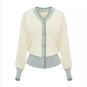 [티뷰] 페미닌배색브이넥니트가디건_V6A-CCA015