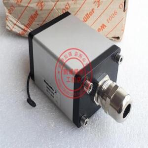 2025.4베이데뮬러 10688500000 IE-CD-V14MHYb-10P-FJ 커넥터.