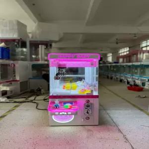 기계 인형뽑기 코인 토이 문방구 캡슐 문구점 머신 가챠