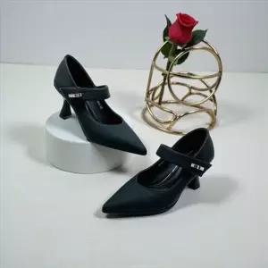 [갤러리아] 고세 여성 데일리 포인티드 벨크로 컴포트 메리제인 펌프스 OZP6S022 블랙 6cm