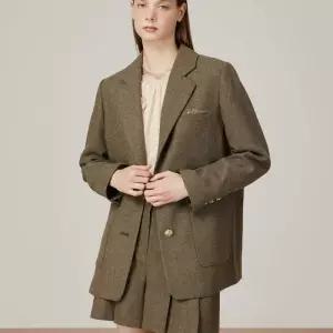 듀엘 싱글 두버튼 레터링 자켓_D254MSF045 971536