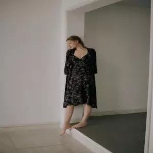 [비너스]비너스(정상) 오르화 프리미엄 플라워 패턴  여성 풀 슬립+ 여성 롱 가운 세트_C OFS5955_OGN5955_