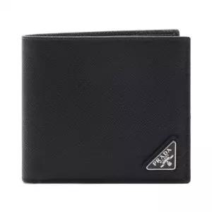 25FW 남성 사피아노 삼각로고 반지갑 (2MO513 QHH F0002 25F)