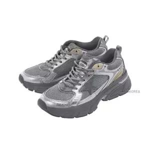 [골든구스] FW25 남성 라이트스타 스니커즈 GMF00724 F006475 70138