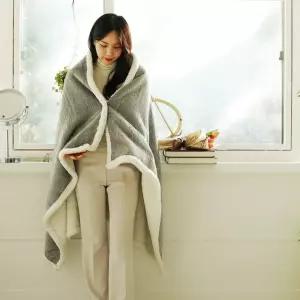 캠핑 블랭킷 차박 겨울 양털 담요 집순이 스웨터