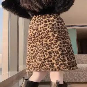 여성 스커트 모직 롱 빈티지 A라인 호피 출근룩 정장 슬림핏 스포M1