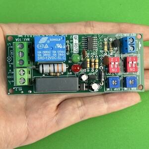 AC 100V-250V 조정 가능 지연 타이머 릴레이 스위치 모듈 무한 루프 사이클 ON OFF 제어