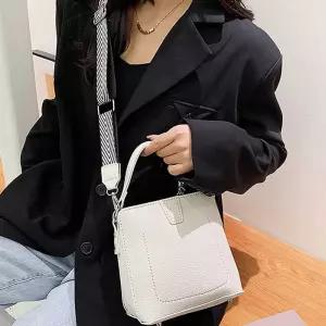 화이트 가죽 가방 키트 파우치 여자숄더백공예 DIY