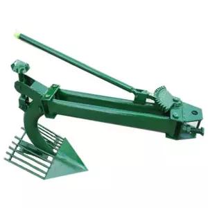 밭갈이 쟁기 도랑 고구마 감자 경작 수확 경운기 호미