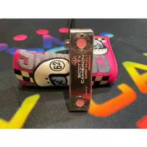 스카티카메론 한정판커스텀 모토MOTO 블랙 샤프트 핑크쟈니레이서 신형34,5인치 퍼터