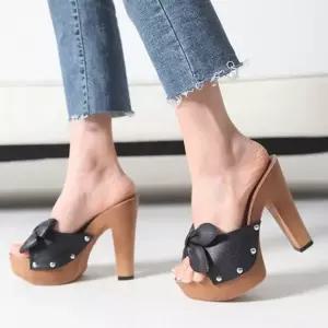 국내생산 리본 장식 스터드 가보시 뮬 슬리퍼 킬힐Y