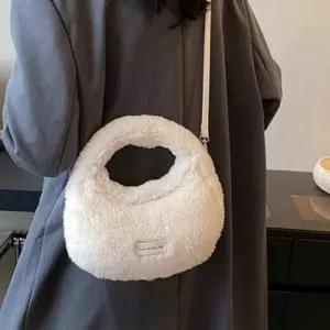 퍼 뽀글이 가방 미니 양털 보조 겨울 크로스백 여행