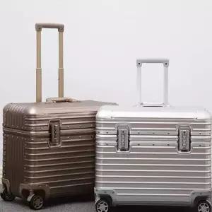 승무원캐리어 풀메탈 20인치 블랙 여행가방 곡선 알루미늄