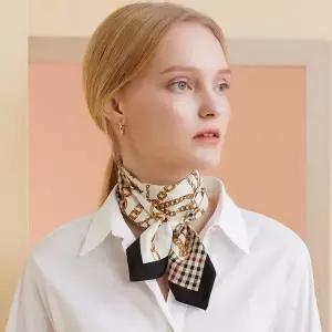 [닥스](강남점)아이보리 프린트 실크 스카프 DCSC1E821