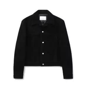 [킨록바이킨록앤더슨](강남점)[리얼 레더] 카우 스웨이드 트러커 자켓 (블랙) EGX30J018