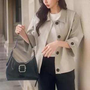 여자 왕단추 카라넥 숏 톤다운 트렌치코트