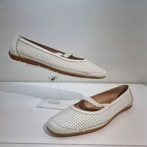 [에스콰이아][에스콰이아] 여성 펀칭 메리제인 플랫 슈즈 굽2센치 YAEMST650 (P003543064)