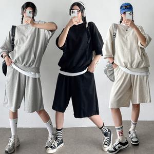 제이앤지니 PP-165 아덴 오버핏 반팔 캥거루 맨투맨+버뮤다핏 반바지 트레이닝 셋업 세트 빅사이즈