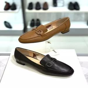 [닥스] 여성 플랫한 닥스로고 포인트 드라이빙슈즈 로퍼 단화 dif503