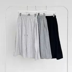 여자 와이드핏 5부 버뮤다 팬츠 허리밴딩 반바지 트레이닝바지 3색 (WFJXQ76)