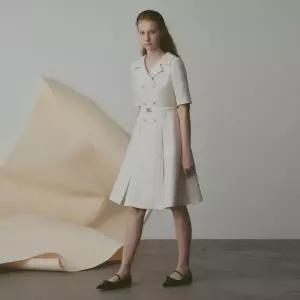 [롯데백화점]케네스레이디 오픈카라 더블버튼 솔리드 원피스 (EWOPNF04)