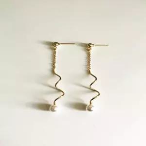 체인웨이브진주드롭 귀걸이/귀찌