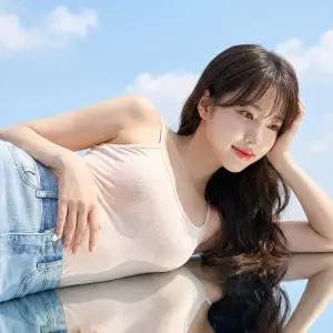 쾌적한 실키 스판 베이직 끈나시 에어홀 메쉬