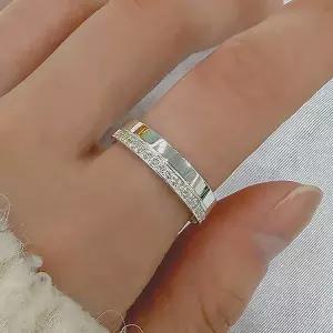 [엘렌쥬얼리] 925실버 플랫 페이스 큐빅 미스 링 반지