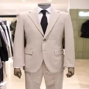 [BON] 본 25S/S 베이지 슬림핏 비지니스 테일러드 스트레치 수트 BNEMJA056
