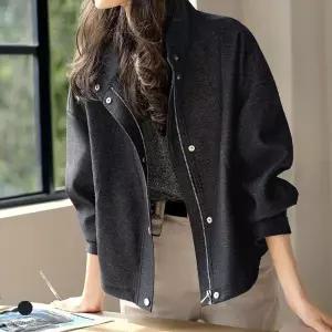 KARRA 이지하이넥집업자켓_A6S0253