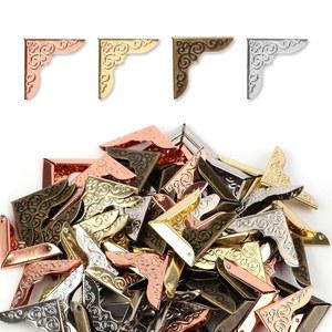 80pcs 메탈 북 코너 프로텍터, 커버 장식용 페이퍼백 프로텍터 마운팅 색상) 메뉴 파일 스크랩북 노트북 엣지 사진 빈티지 폴더(4가지 언 앨범