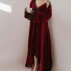 벨벳 가운 겨울 엔틱 롱 레이스 로브 슬립 세트