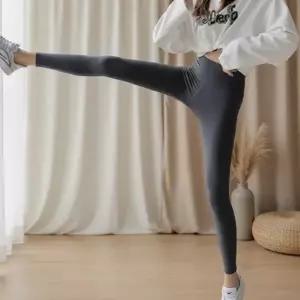 [다잇템] 여성용 트랙수트 클래식 하이웨이스트 슬림 필기체 레깅스