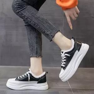 슬립온 운동화 방한 스니커즈 화이트 털 신발 블랙 WF87FE3