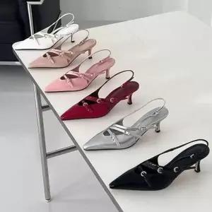 슬림 쉐입 앞코 멀티 버클 스트랩 포인트 슬링백힐 WE7F9CB