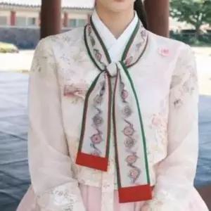 [애슬릿] 간절기 스카프 미니 쁘띠 타이 방도 하객룩 머플러