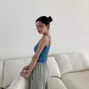 [신상오픈런]|KHTA1E5|여성 레이온 스판 슬림핏 스퀘어 넥 골지 나시