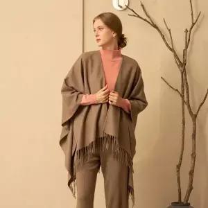 [하프클럽/] 몽골 캐시미어 100％ 빅숄 판쵸