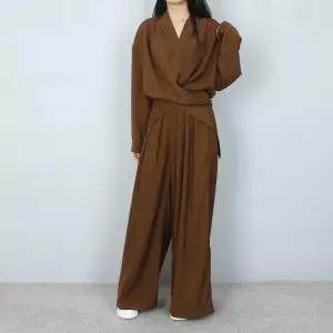 [파라노말샵](투피스) 셔링 블라우스 와이드 슬랙스 팬츠 세트 (파